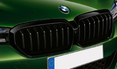 BMW 5-serien G30/G31 2017–2023 Njurgrillar 1 Bar (2021+, blanksvart) foto 1