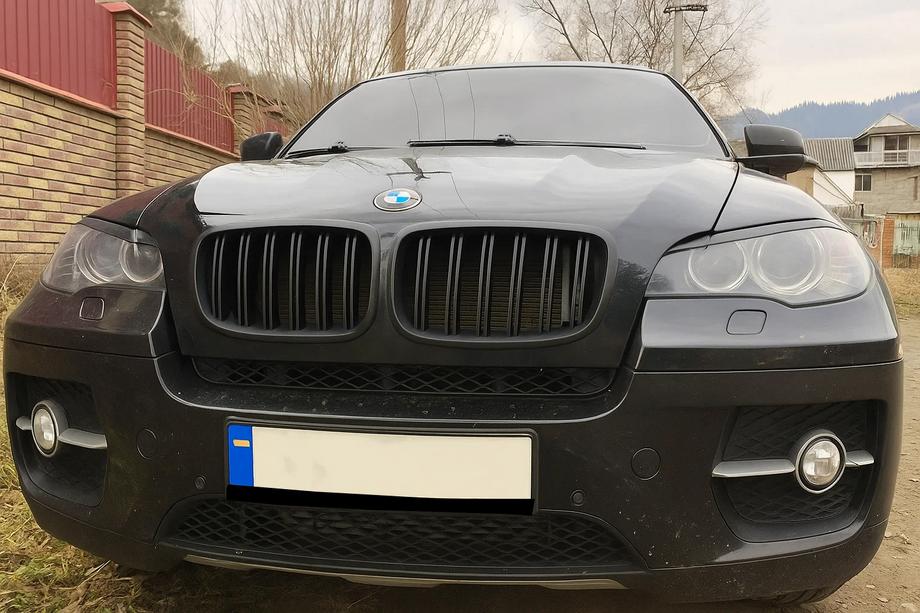BMW X6 E71 2008–2014 M-Look njurgrillar (matt svart) Image