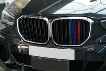 BMW X5 G05 2019–2026 Njurgaller M-Look (2019-2022, M-Color med kromram) foto 1