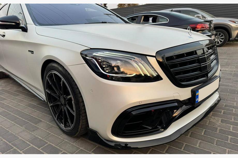 Mercedes S-class W222 2013–2022 Främre läppspoiler BRB (2018+) Image