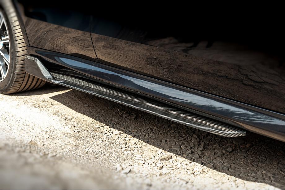 BMW X5 G05 2019–2026 Tröskellister Carbon V3 (Äkta kolfiber) Image