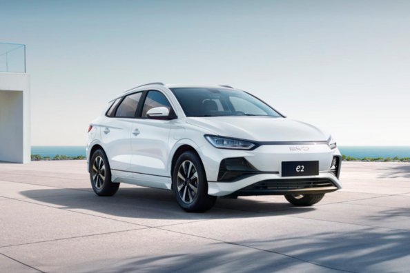 Test av eldrivna halvkombin BYD e2