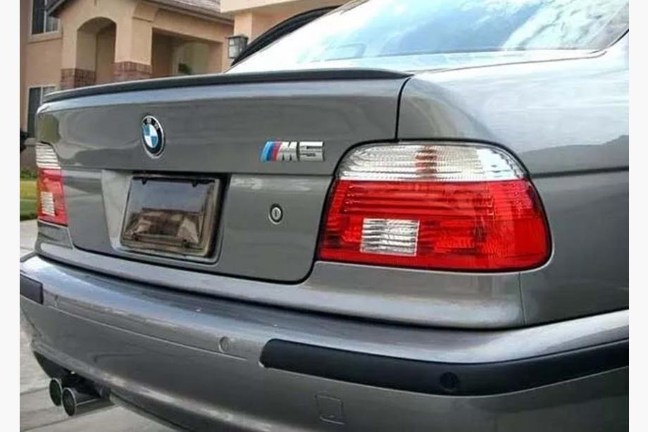 BMW 5-serie E39 1996–2003 DPT M5-style spoiler (högblank svart) Image