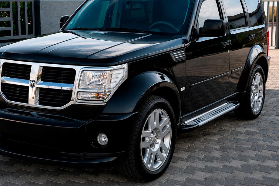 Dodge Nitro 2006–2011 Sidosteg Allmond Grey (2 st, aluminium) Image