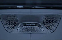 BMW X7 G07 2019– Sats dekorlister med belysning Bowers&Wilkins foto 2