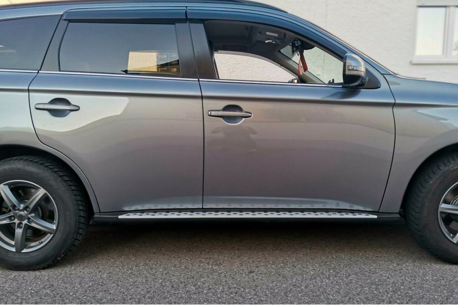 Mitsubishi Outlander 2012–2021 Sidosteg OEM V1 (2 st, aluminium) Image