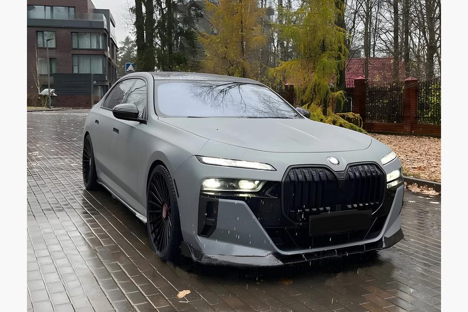 BMW 7-serie G70/G71 2022– Aero Kit karossats (för M760, M-Sport och i7 M70) Image