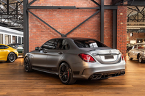 Mercedes C-class W205 2014–2021 Bakre diffuser med avgasändrör Silver (C63-design 2018-2021) foto 1