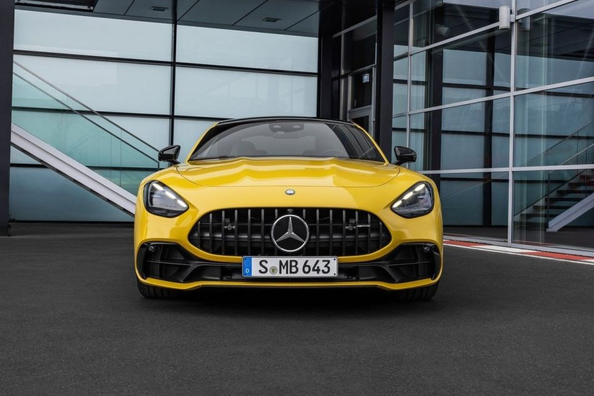 Test av Mercedes-AMG GT Coupé: sportig kraft och elegans