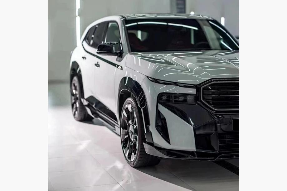 BMW XM G09 2022– RNG-Style Carbon bodykit-sats Image