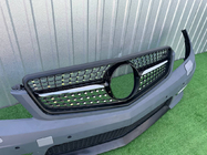 Mercedes C-klass W204 2007–2015 Främre stötfångare 2011-2014 AMG C63 med Diamond Black-grill foto 2