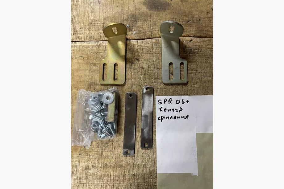 Mercedes Sprinter W906 2006–2018 Monteringsfäste för bullbar V1 Foto 1