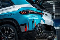 BMW XM G09 2022– Nedre frontspoiler AE-Design (kolfiber) foto 5
