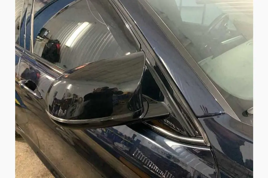 BMW X4 F26 2014–2018 Spegelkåpor M-Look (med clips, 2 st) Image