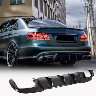 Bakre stötfångardiffusor V2 (för E63 AMG 2013-2016, kolfiber) foto 1