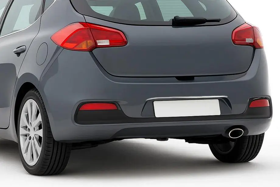 Kia Ceed 2012–2018 Rostfri list ovanför registreringsskylten för HB Image