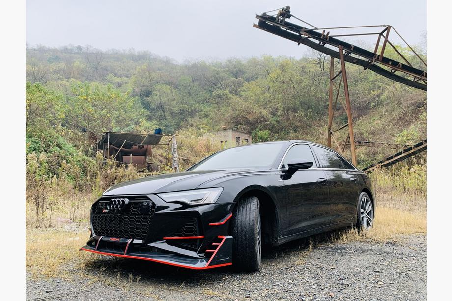 Audi A6 C8 2018–2025 Främre stötfångare RS6-R Style Image