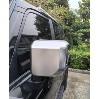 Spegelkåpor Silver (2 st) Toyota Land Cruiser Prado 250 2023– foto 1