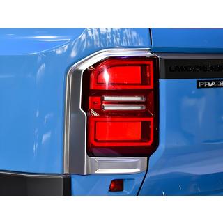 Kromade bakljusramar Toyota Land Cruiser Prado 250 2023– foto 1