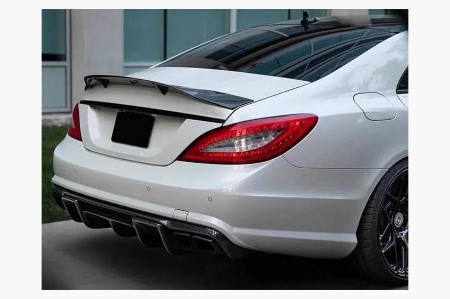 Mercedes CLS C218 2011–2018 Diffusor till bakre stötfångare (för AMG-Line/CLS63 AMG 2011-2014, kolfiber) Foto 4