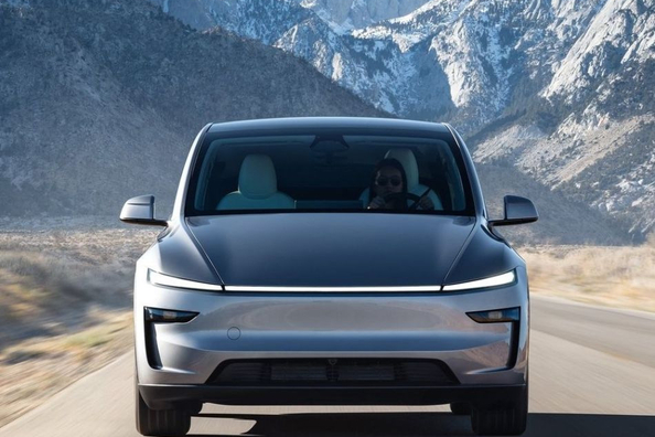 Tesla Model Y 2025 recension: eldriven crossover på en ny nivå