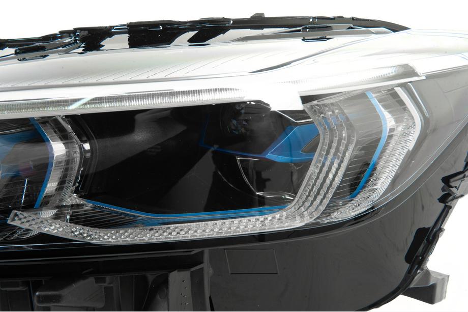 BMW 7-serien F01/F02 2008–2015 Facelift-kit för G12 M760 (utan byte av bagagelucka och bakskärmar) Foto 34