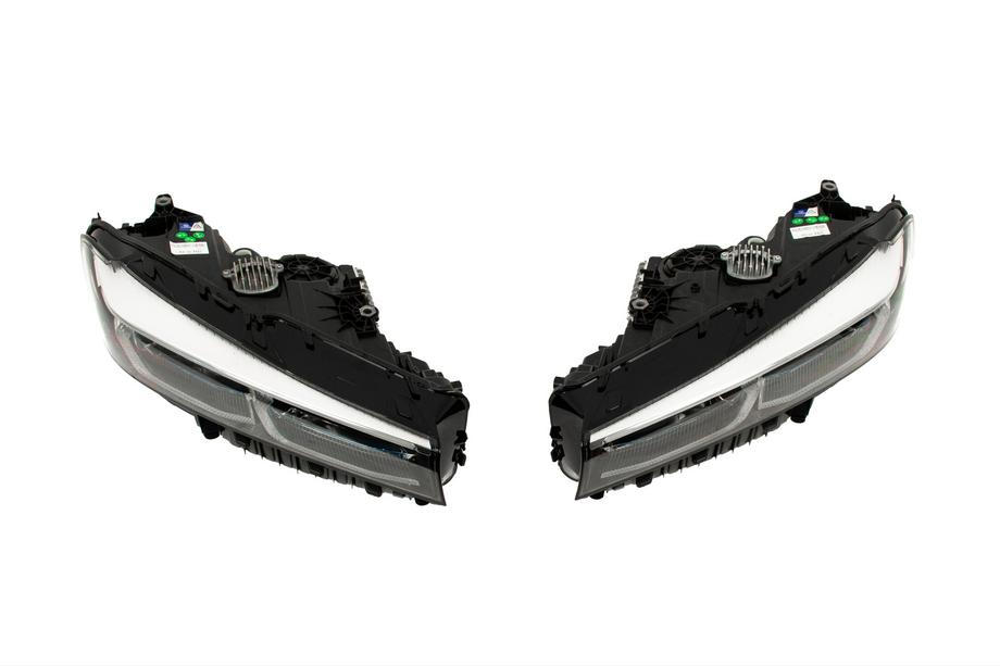 BMW 7-serien F01/F02 2008–2015 Facelift-kit för G12 M760 (utan byte av bagagelucka och bakskärmar) Foto 35