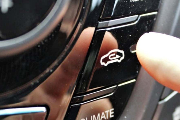 Luftrecirkulation i bilen: När ska du trycka på knappen?