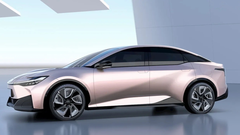 Test av den elektriska sedanen Toyota bZ3