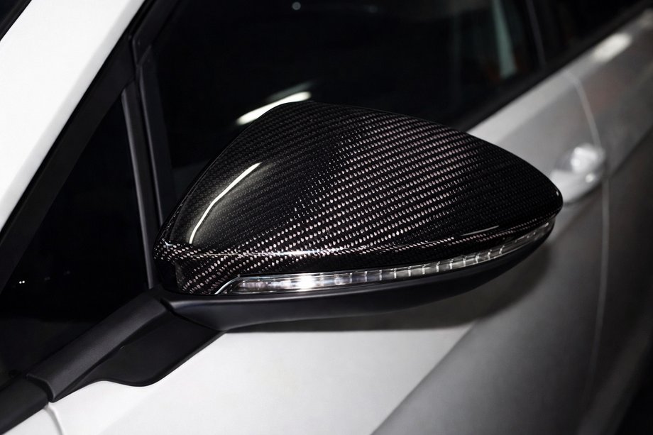 Volkswagen Golf 7/E-Golf 2012–2020 Spegelkåpor V2 (Carbon) Image