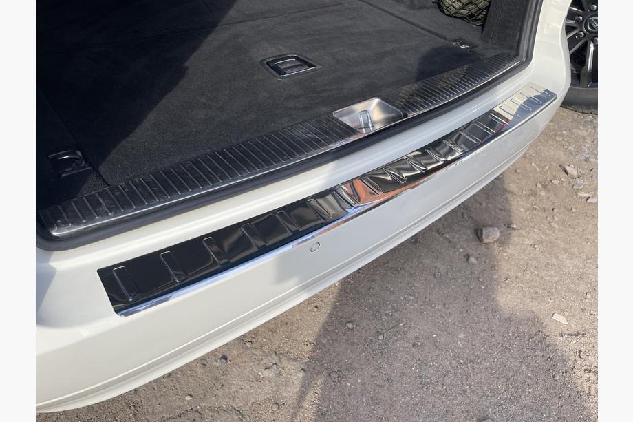 Mercedes E-klass W211 2002–2009 Lastskydd bakre stötfångare Carmos (SW, rostfritt stål) Foto 1