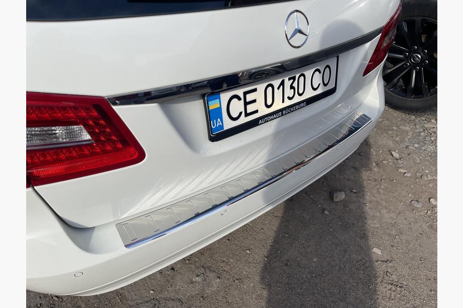 Mercedes E-klass W211 2002–2009 Lastskydd bakre stötfångare Carmos (SW, rostfritt stål) Foto 4