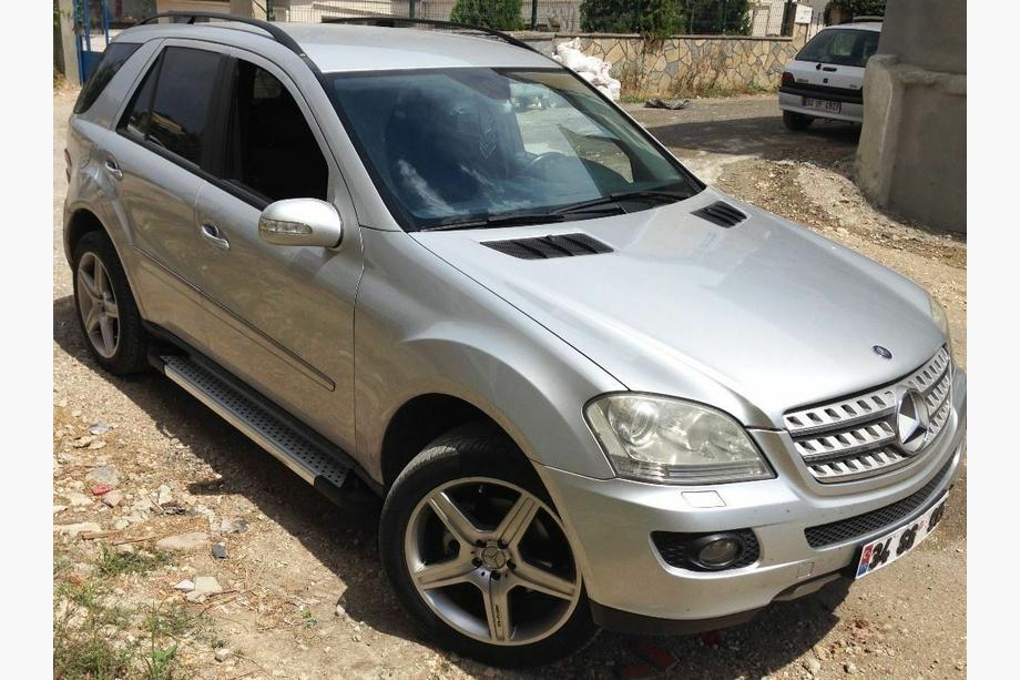 Mercedes ML W164 2005–2011 Sidosteg Allmond Grey (2 st, aluminium) Foto 3