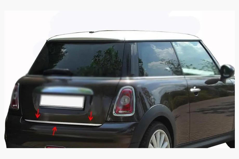 Mini Clubman R55/R56 2007–2014 Bakluckekantlist R56 (rostfritt stål) Image