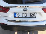 Nissan Qashqai 2014–2021 Dekorlist ovanför registreringsskylten (rostfritt stål) Carmos - turkiskt stål foto 6