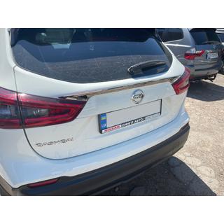 Dekorlist ovanför registreringsskylten (rostfritt stål) Nissan Qashqai 2014–2021 foto 3