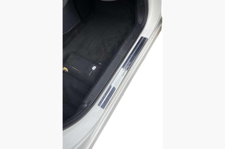 Nissan Qashqai 2014–2021 Instegslister Omsa (4 st, rostfritt stål) Image