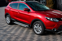Nissan Qashqai 2014–2021 Sidosteg X5-typ (2 st, aluminium) foto 1