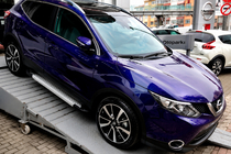 Nissan Qashqai 2014–2021 Sidosteg X5-typ (2 st, aluminium) foto 2