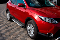 Nissan Qashqai 2014–2021 Sidosteg Line (2 st, aluminium) foto 1