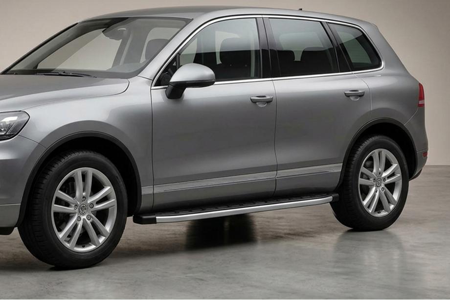 Porsche Cayenne 2003–2010 Sidosteg Fullmond (2 st, aluminium) Image