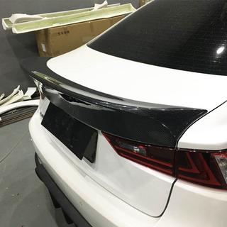V4 spoiler (för 2013-2020, kolfiber) foto 4