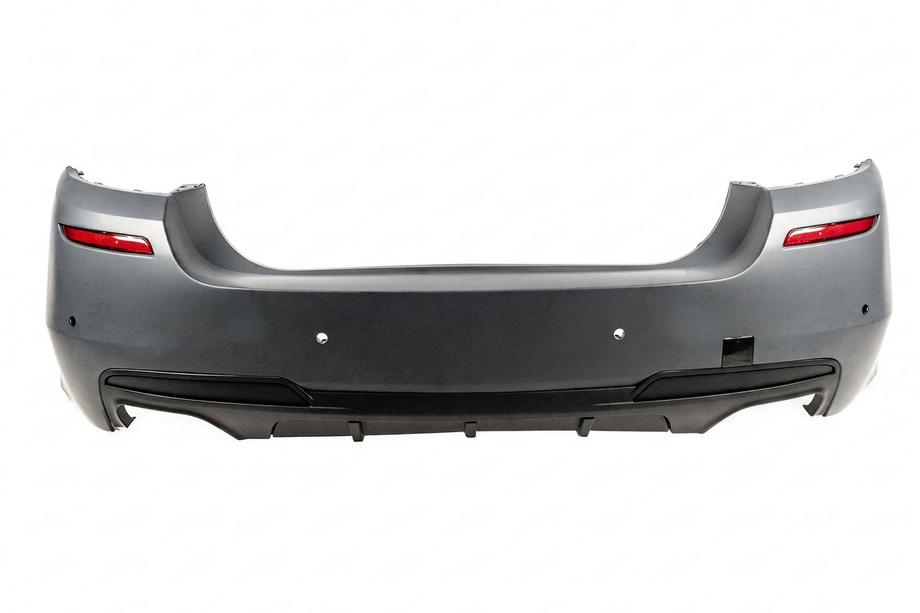 BMW 5-serien F10/F11 2010–2016 Bakre stötfångare med M-Performance-diffusor (för F10, för dubbel utblås på båda sidor) Image
