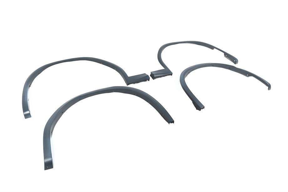 BMW X3 G01 2018– Set med lister och hjulhuskanter i X3M F97-stil (2022-2024) Foto 6