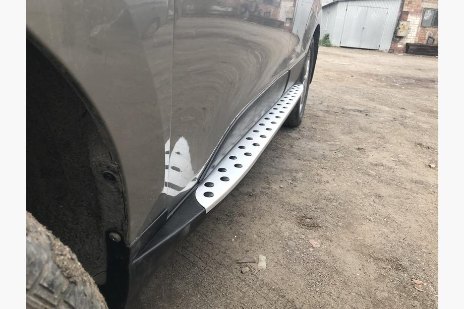 Hyundai IX-35 2010–2015 Sidokjolar Niken-BMW-Style (2 st, plast) Image