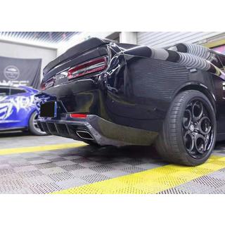 Bakre stötfångardiffusor (kolfiber) Dodge Challenger 2008–2023 foto 2