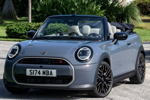 Test av Mini Cabrio: öppen körglädje i stadsstil