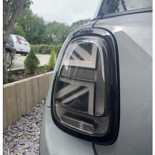 Bakre LED-baklyktor i Union Jack-stil, svarta (2 st) Mini Cooper F55/56/57 2014–2023 foto 1