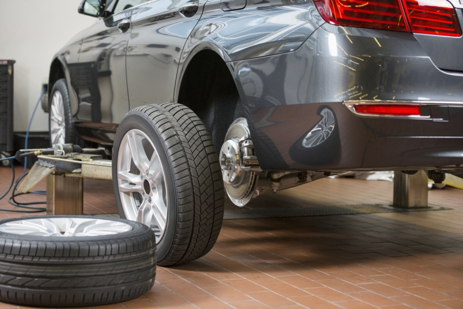Så tar du hand om bildäck på rätt sätt: tips för lång livslängd och säkerhet