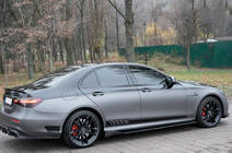 Mercedes E-klass W213 2016–2023 Kolfiberkåpor för framskärmar foto 5